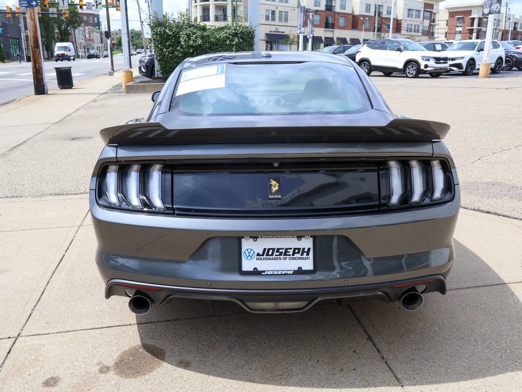 Used 2016 Ford Mustang GT RWD image 5