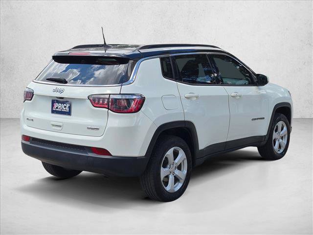 Used 2018 Jeep Compass Latitude w/ Popular Equipment Group AWD/4WD image 5