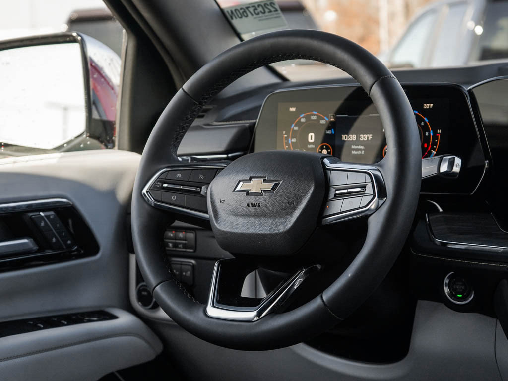 New 2025 Chevrolet Suburban Premier image 17