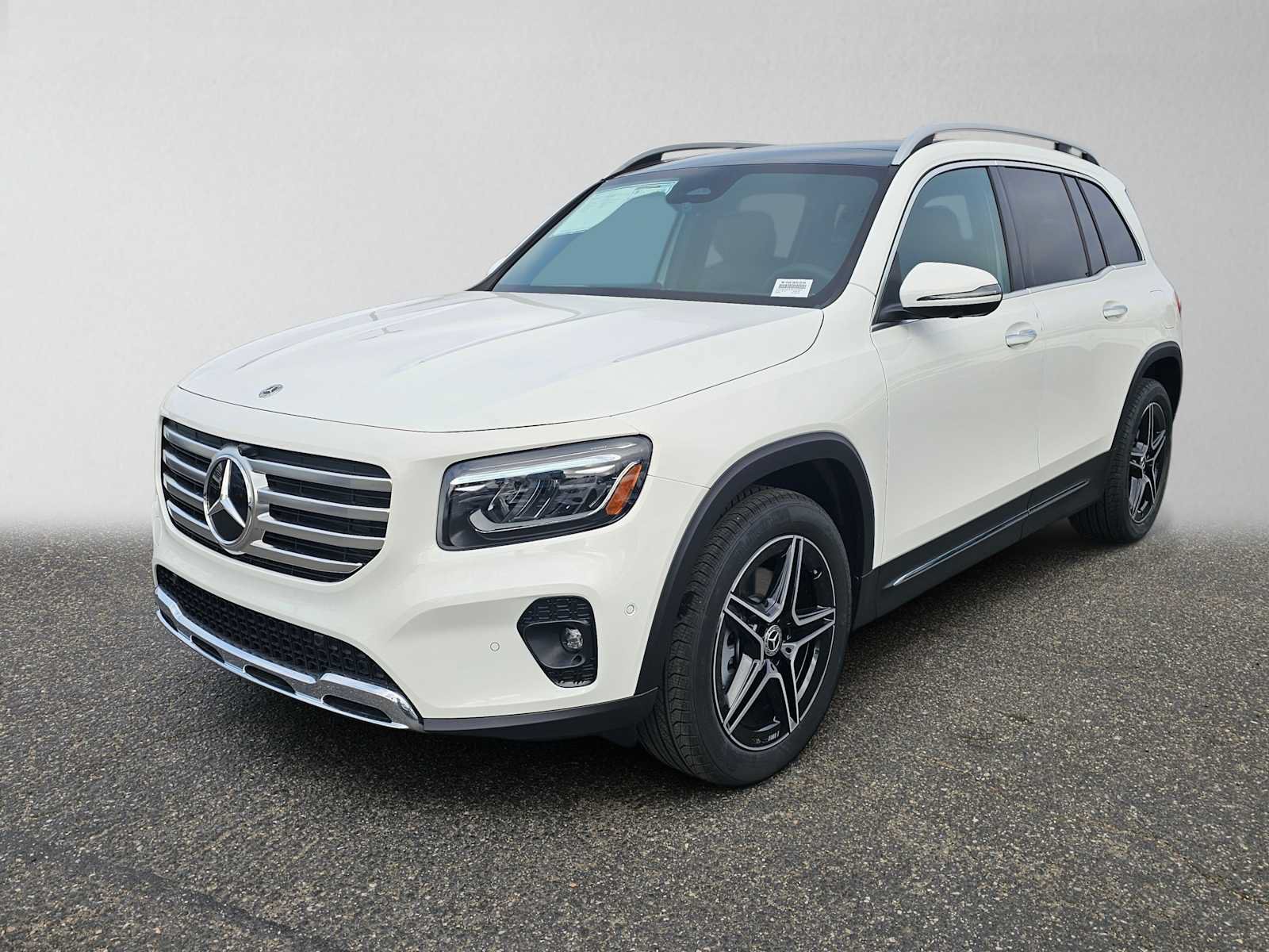 New 2026 Mercedes-Benz GLB 250 image 7