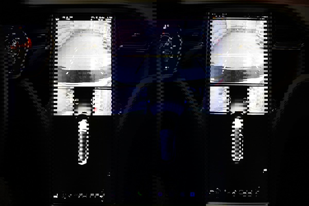 Used 2020 Tesla Model S Long Range AWD image 25