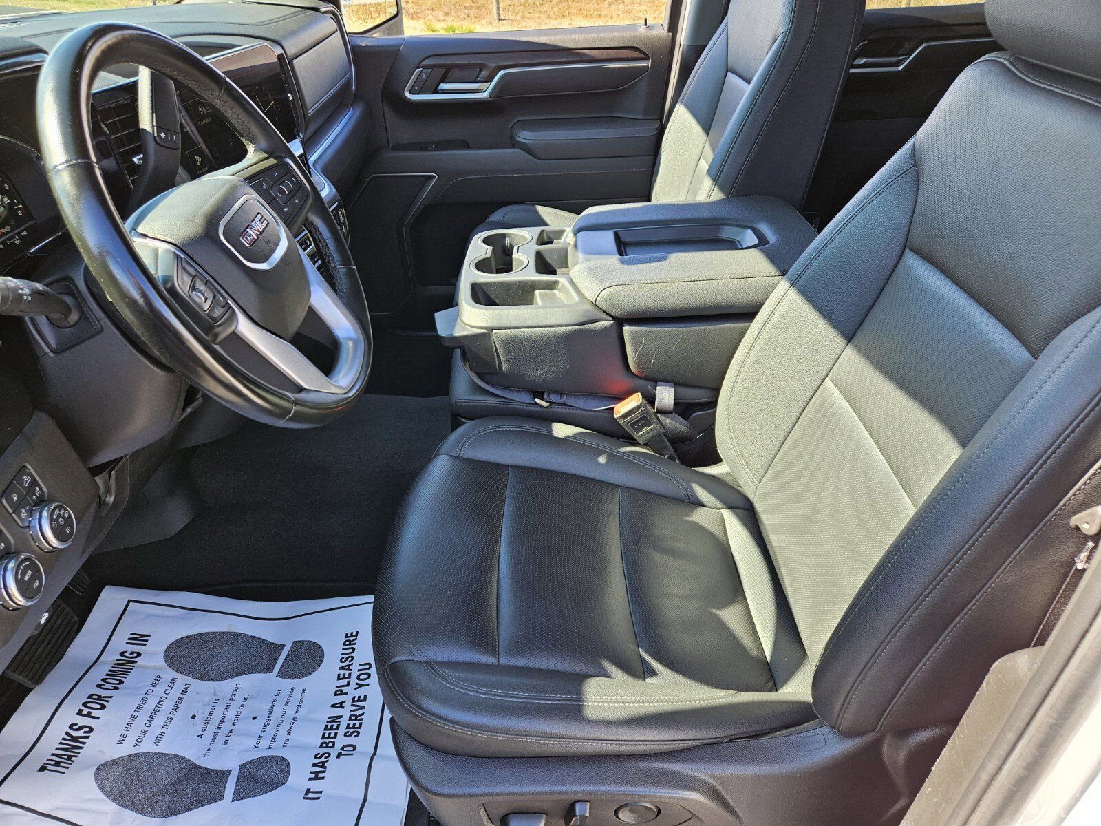 Used 2025 GMC Sierra 1500 SLT image 7