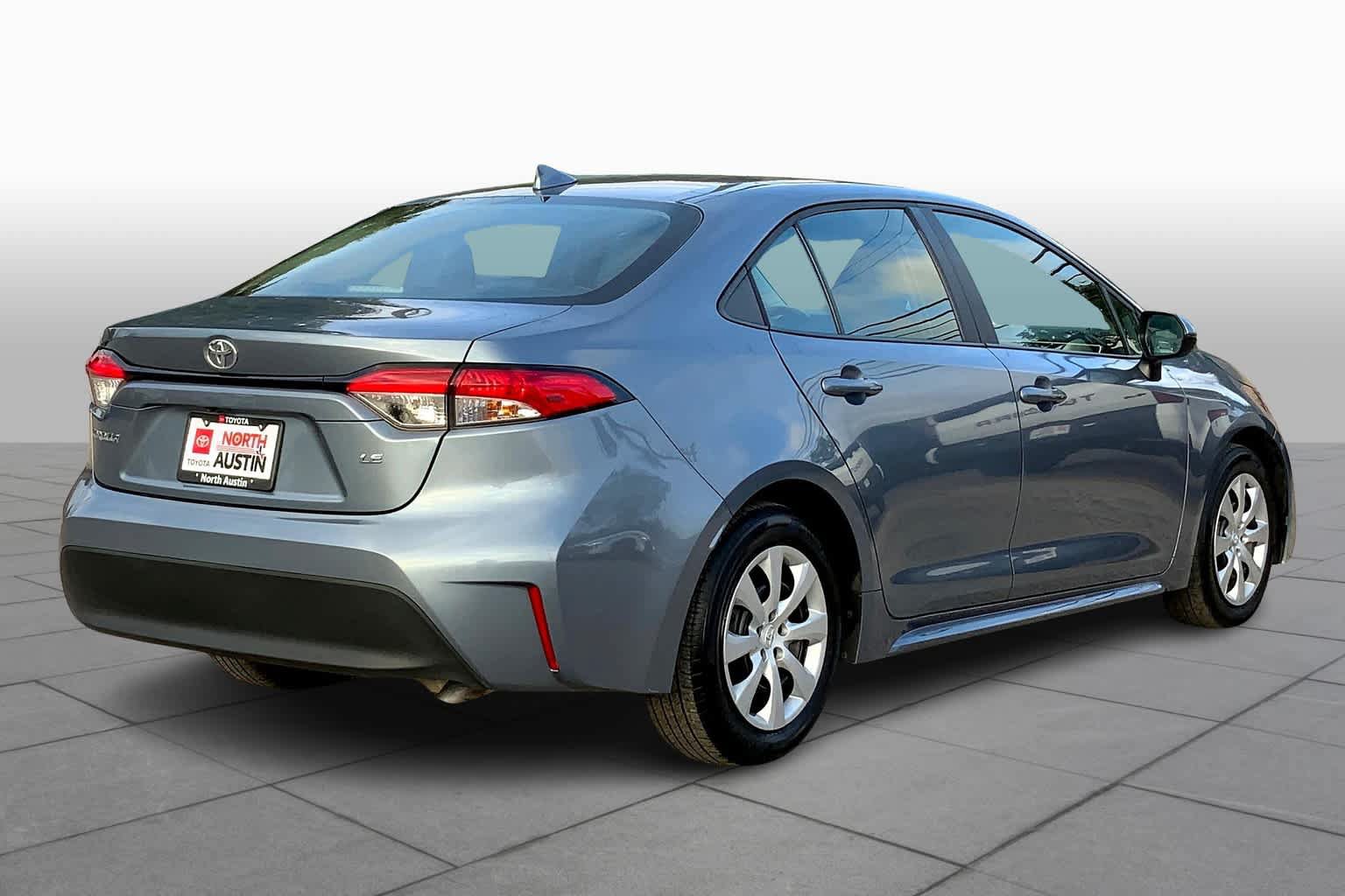Used 2023 Toyota Corolla LE FWD image 13