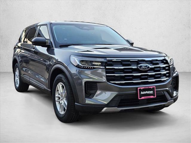 New 2026 Ford Explorer Active RWD image 7