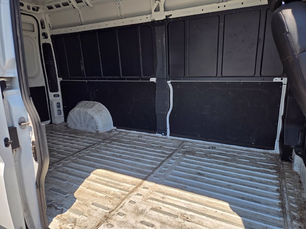Used 2025 RAM ProMaster 2500 w/ Convenience Group FWD image 23