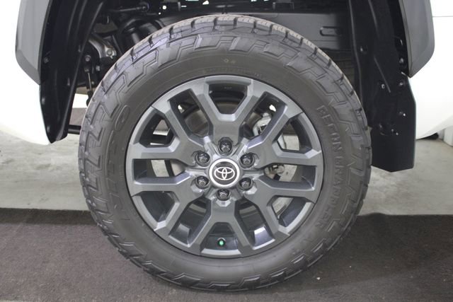 Used 2024 Toyota Tundra Platinum image 28