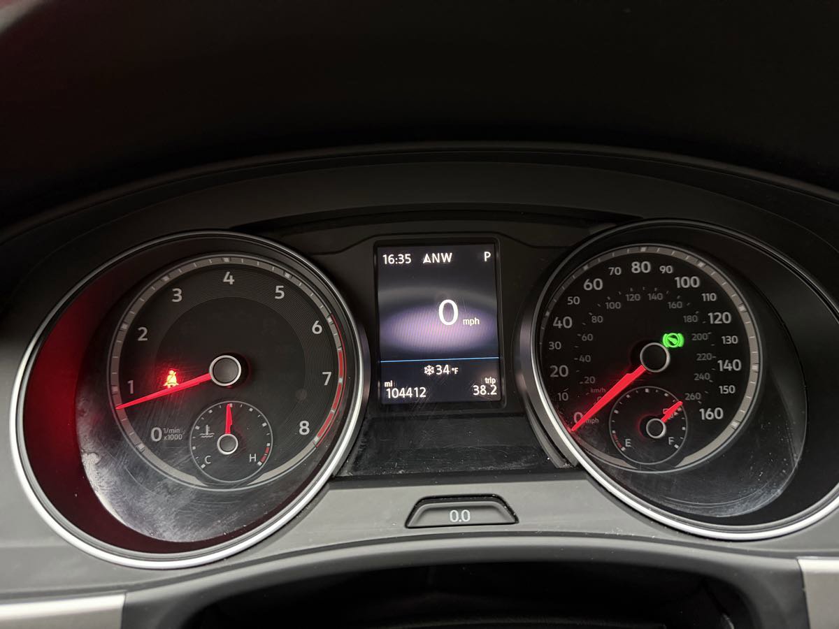 Used 2018 Volkswagen Atlas SE image 26