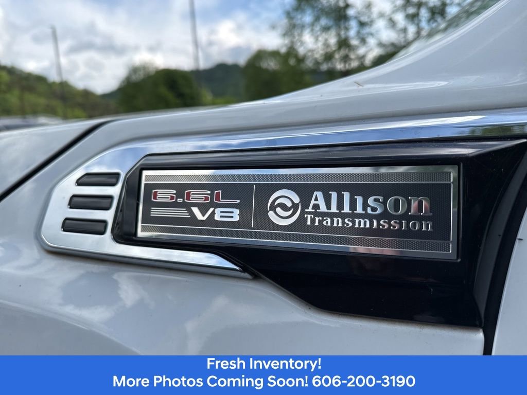 Used 2024 GMC Sierra 2500 Pro AWD/4WD image 10