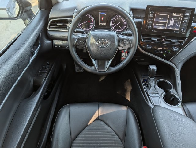 Used 2024 Toyota Camry SE FWD image 12