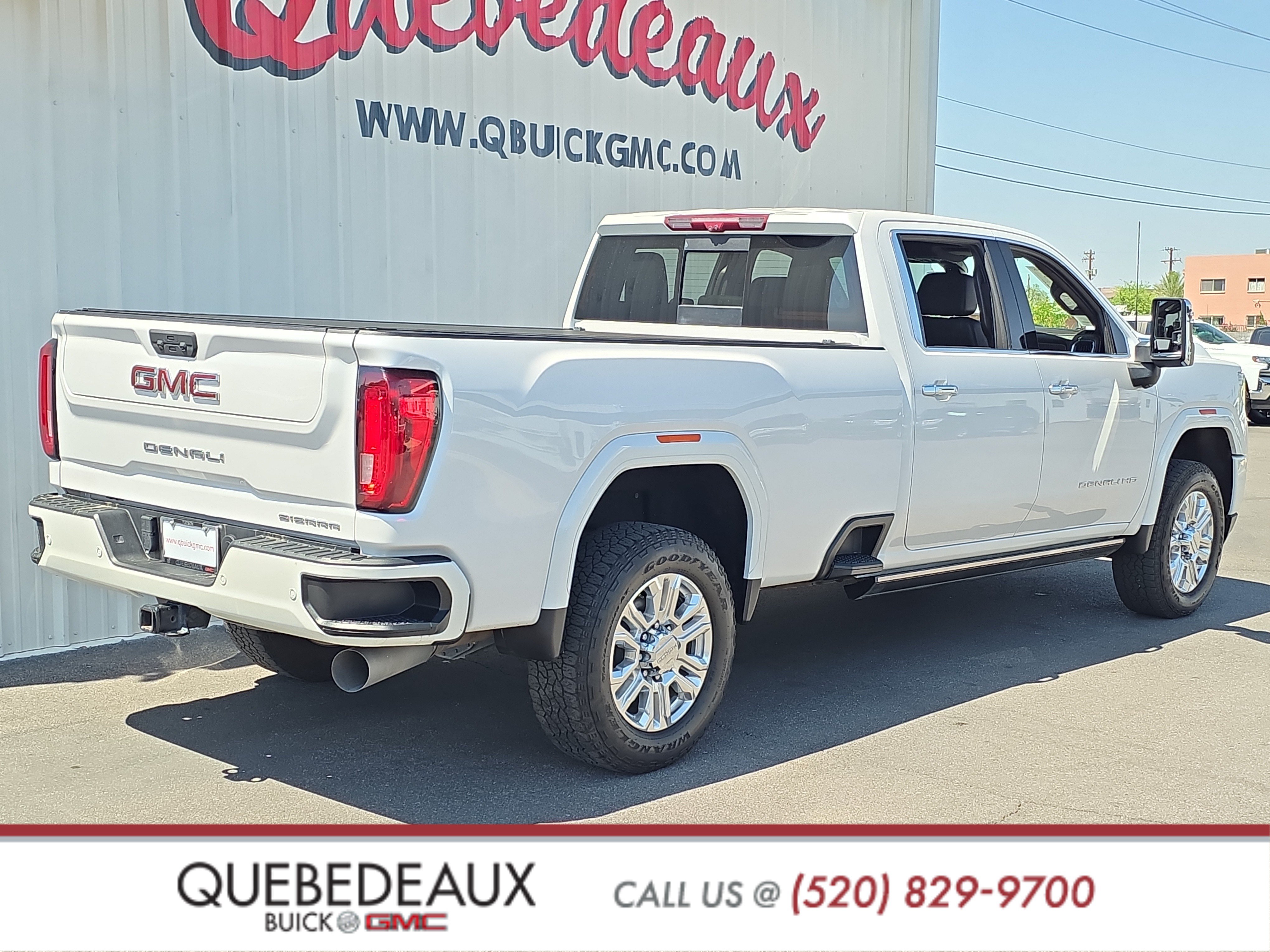 Used 2021 GMC Sierra 3500 Denali w/ Denali Ultimate Package AWD/4WD image 9