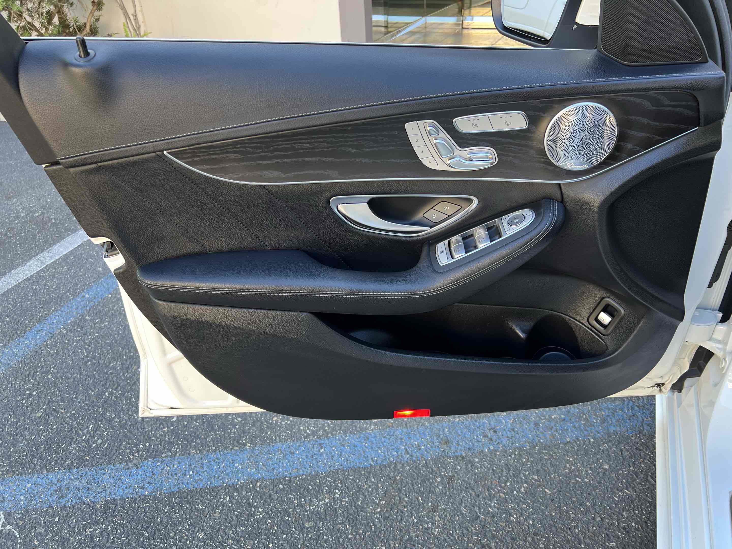 Used 2015 Mercedes-Benz C 300 Sport image 37