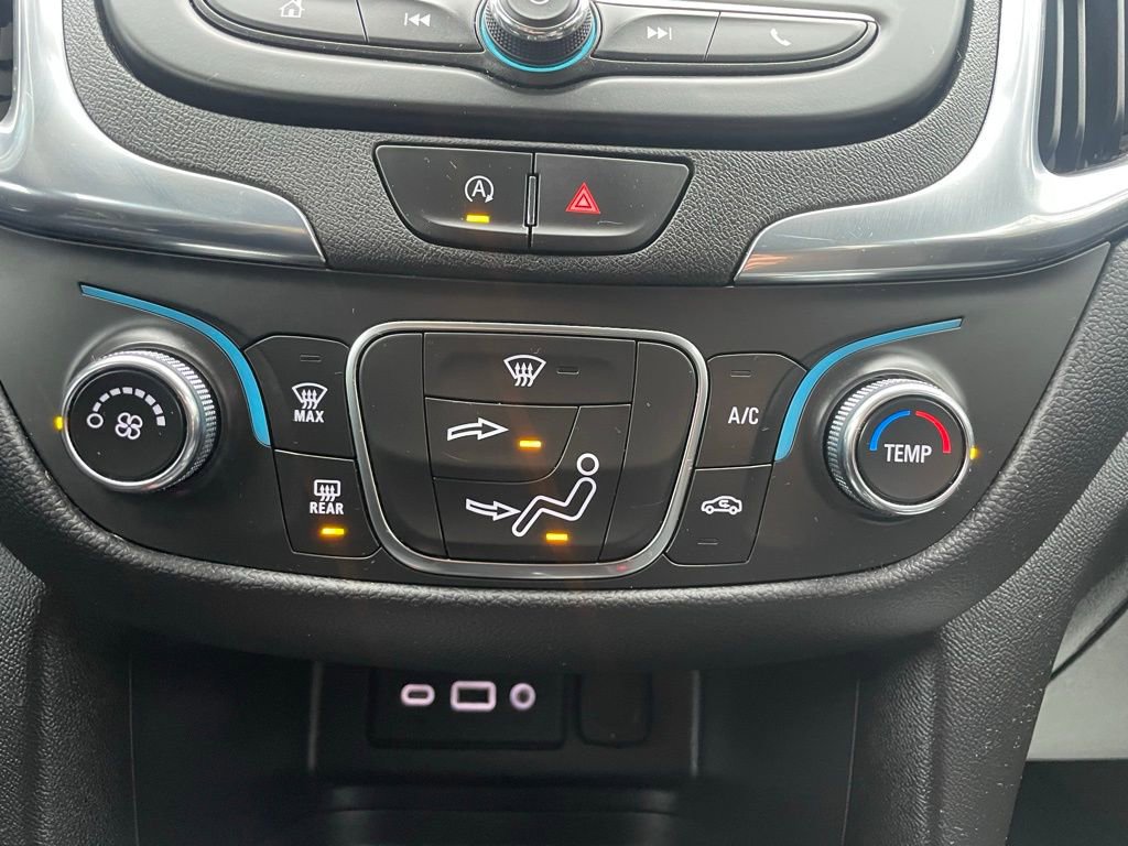 Certified 2023 Chevrolet Equinox LT image 33