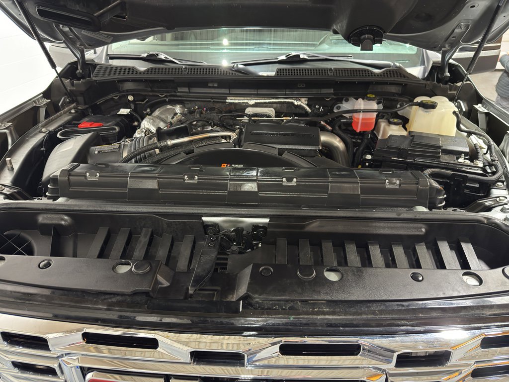 Used 2025 GMC Sierra 3500 Denali w/ Denali Reserve Package image 46