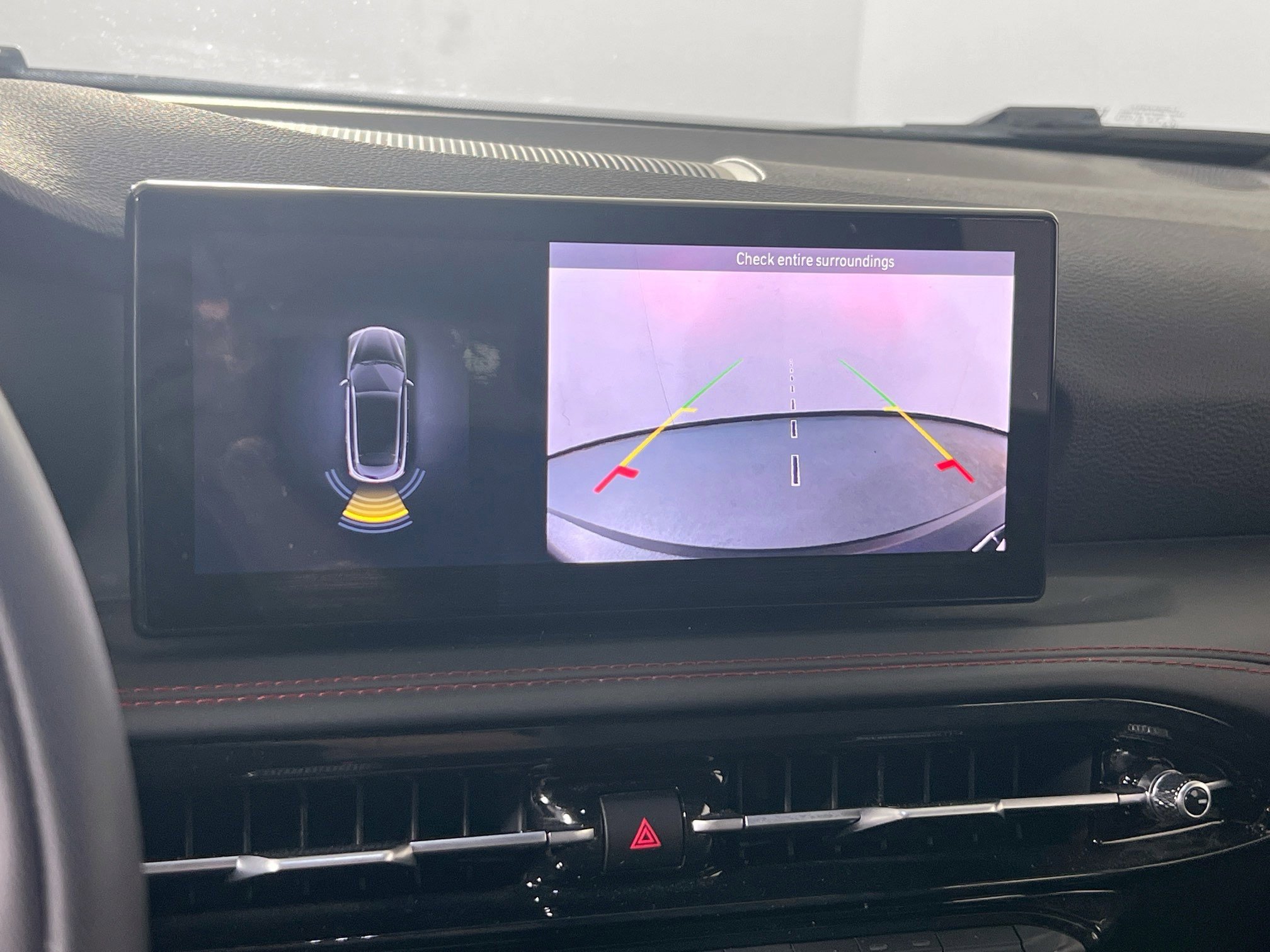 Used 2023 Dodge Hornet GT w/ GT Blacktop Package image 13