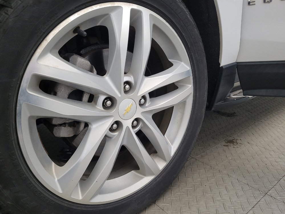 Used 2018 Chevrolet Equinox Premier image 31