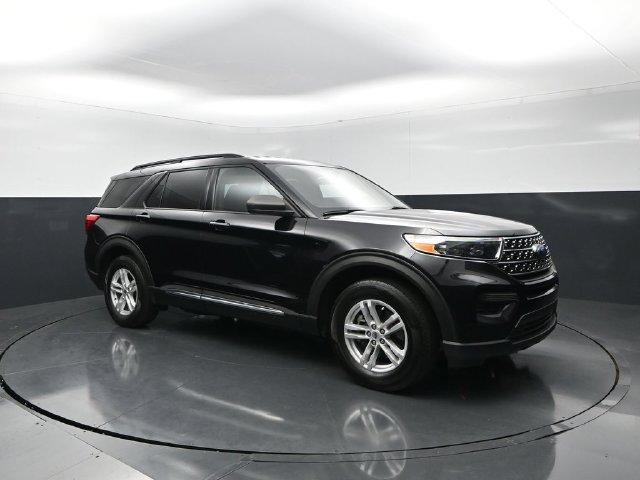 Used 2020 Ford Explorer XLT w/ Comfort Package AWD/4WD image 1