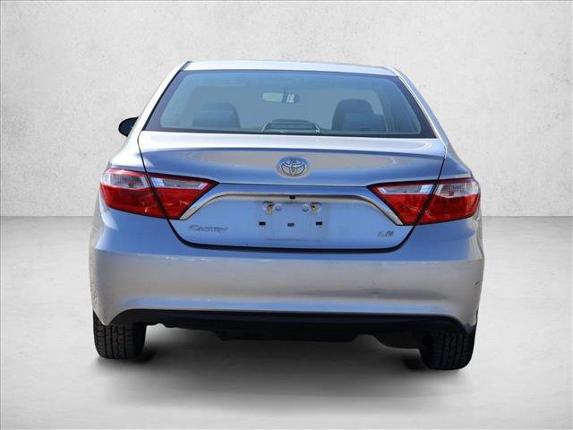 Used 2015 Toyota Camry LE FWD image 7