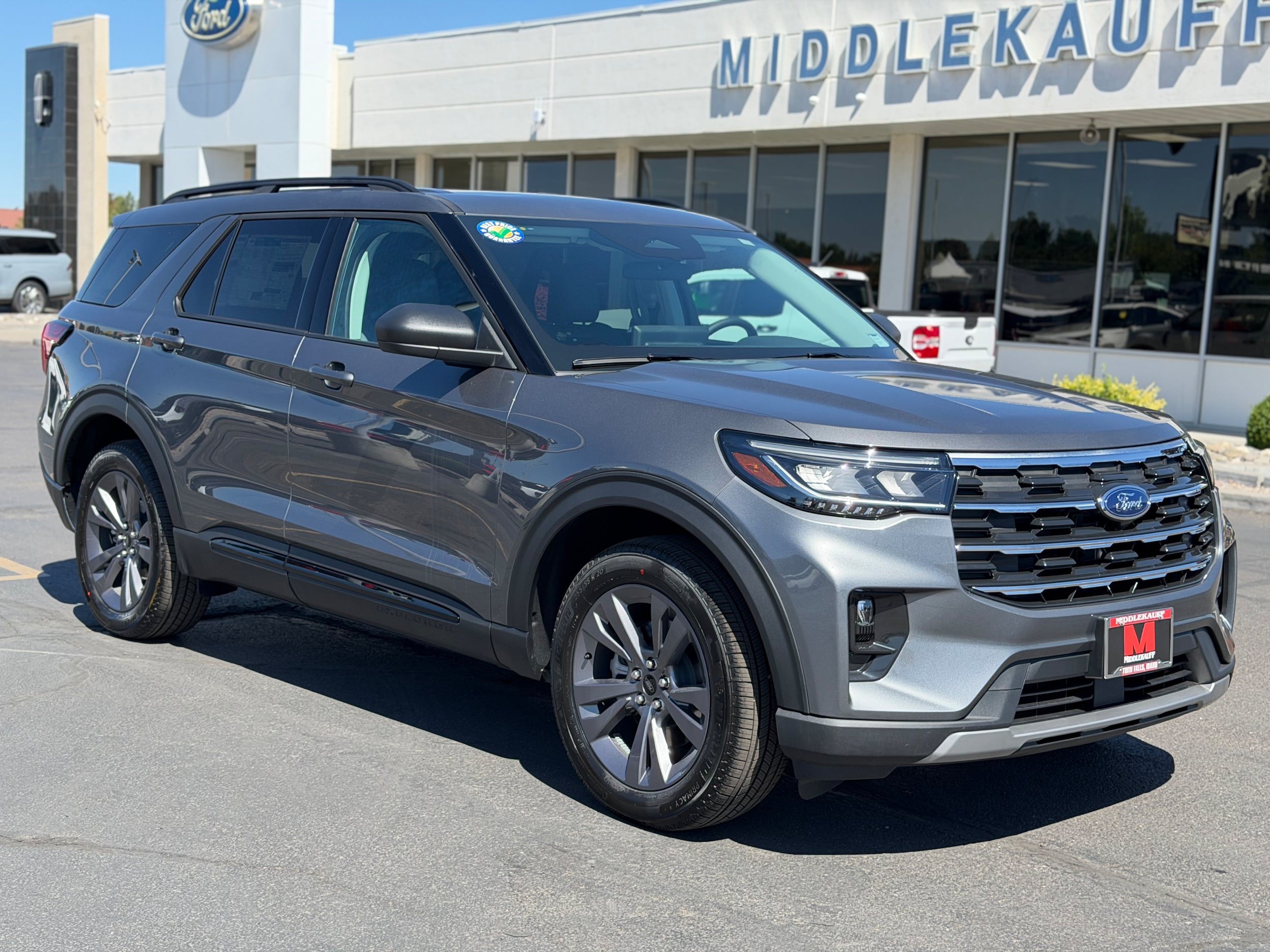 New 2026 Ford Explorer Active w/ Active Comfort Package