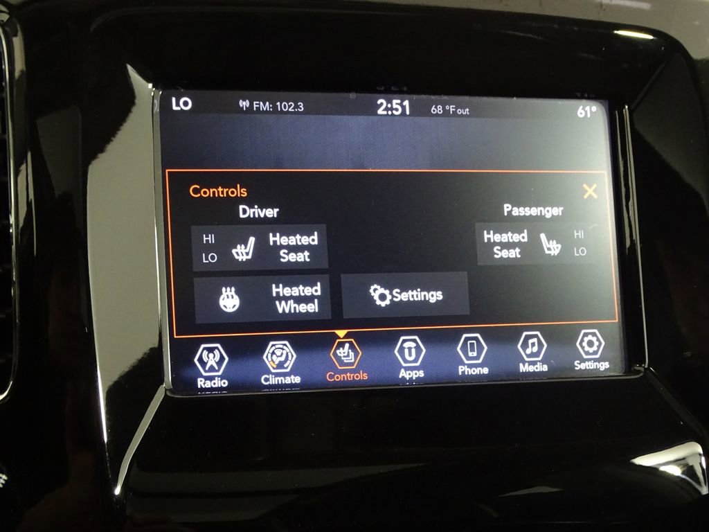 Used 2021 Jeep Compass Latitude w/ Sun and Sound Group image 38