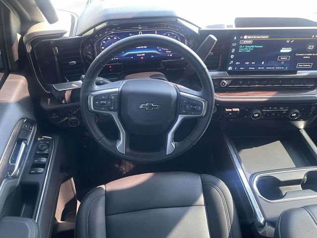 Used 2025 Chevrolet Silverado 2500 LT w/ Trail Boss Package AWD/4WD image 13