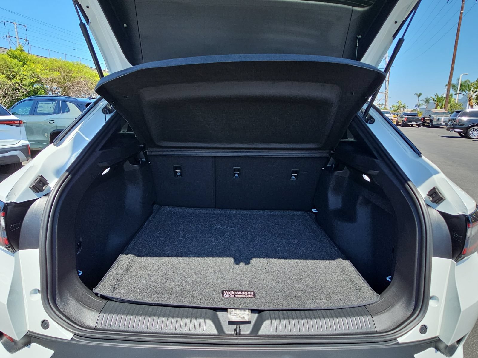 Certified 2023 Volkswagen ID.4 Pro RWD image 12