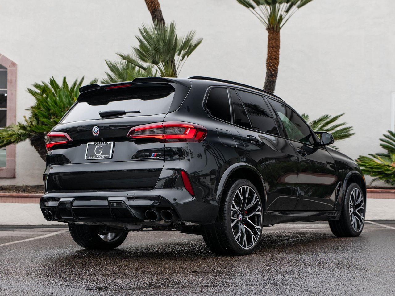 Used 2023 BMW X5 M Competition w/ Competition Package image 11