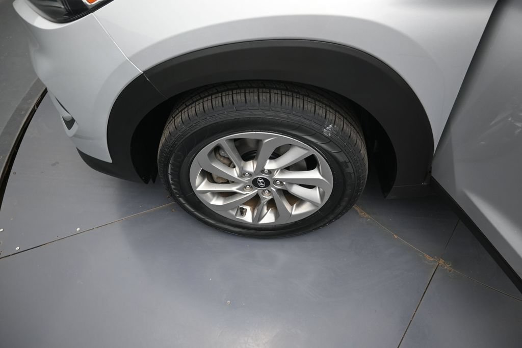 Used 2018 Hyundai Tucson SE AWD/4WD image 30