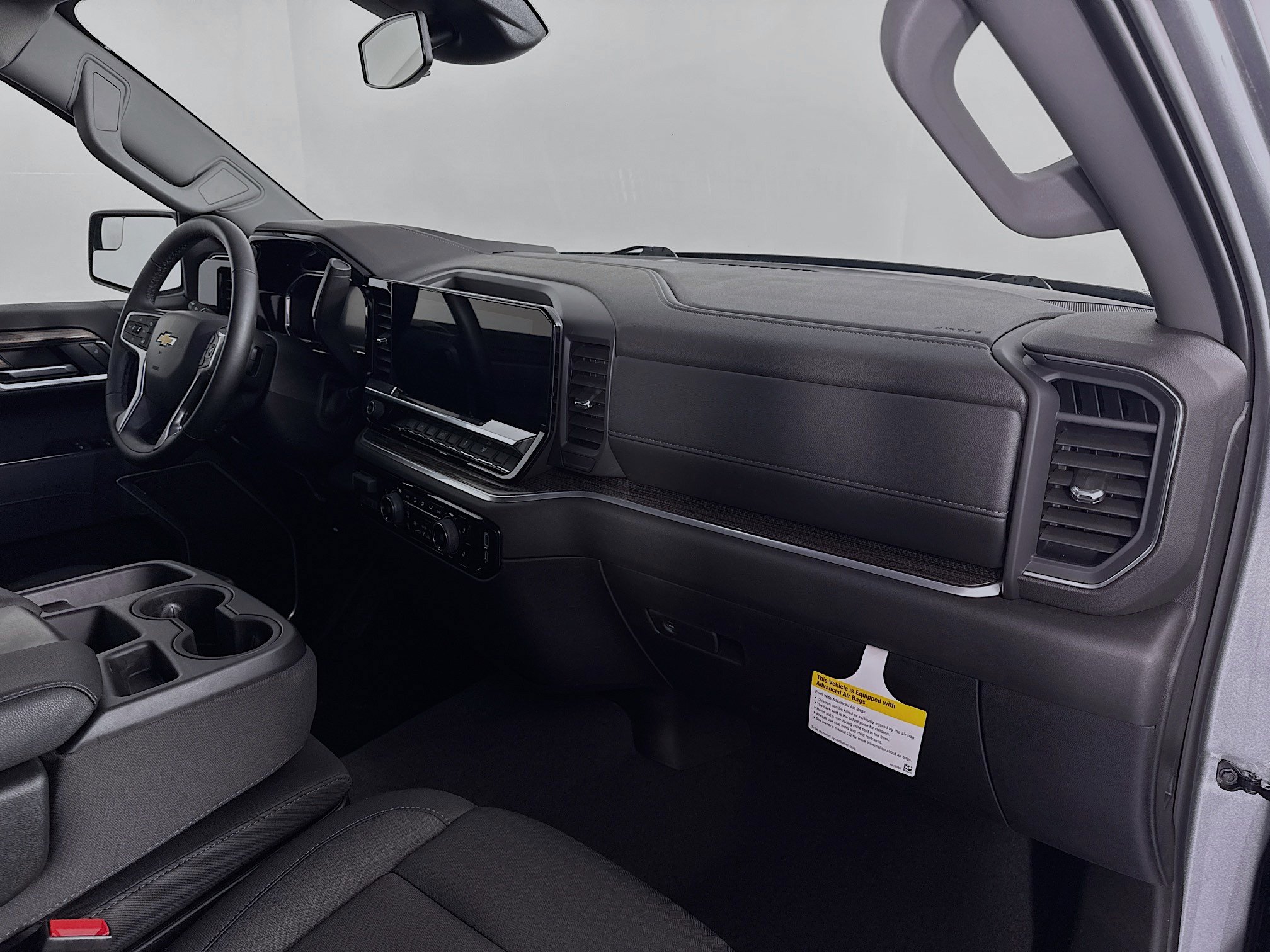 Used 2026 Chevrolet Silverado 1500 LT AWD/4WD image 29