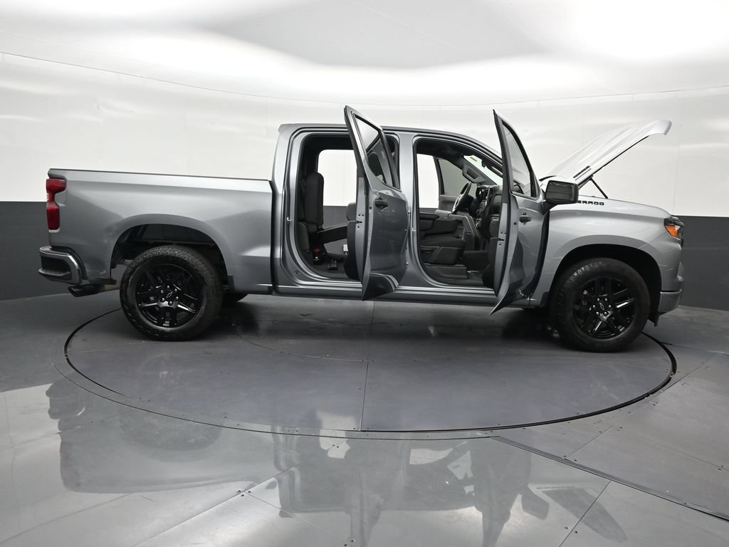 Used 2025 Chevrolet Silverado 1500 Custom w/ Turbomax Blackout Package RWD image 27
