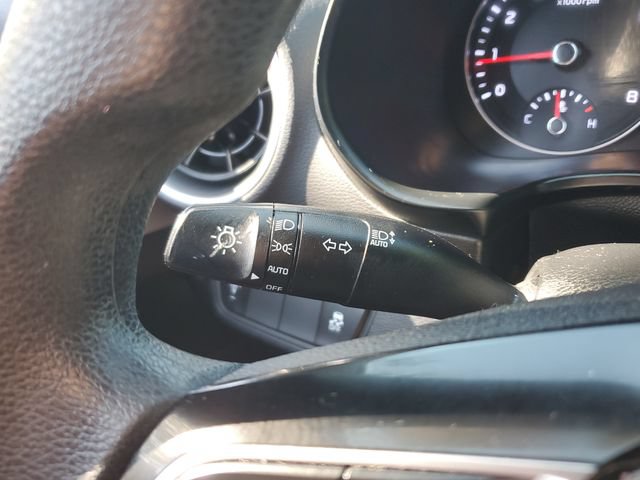 Certified 2024 Kia Forte LXS FWD image 29