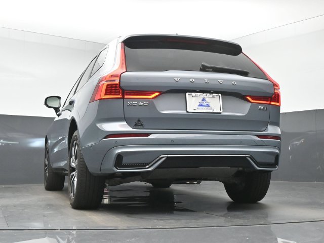 Used 2024 Volvo XC60 B5 Plus w/ Climate Package AWD/4WD image 15