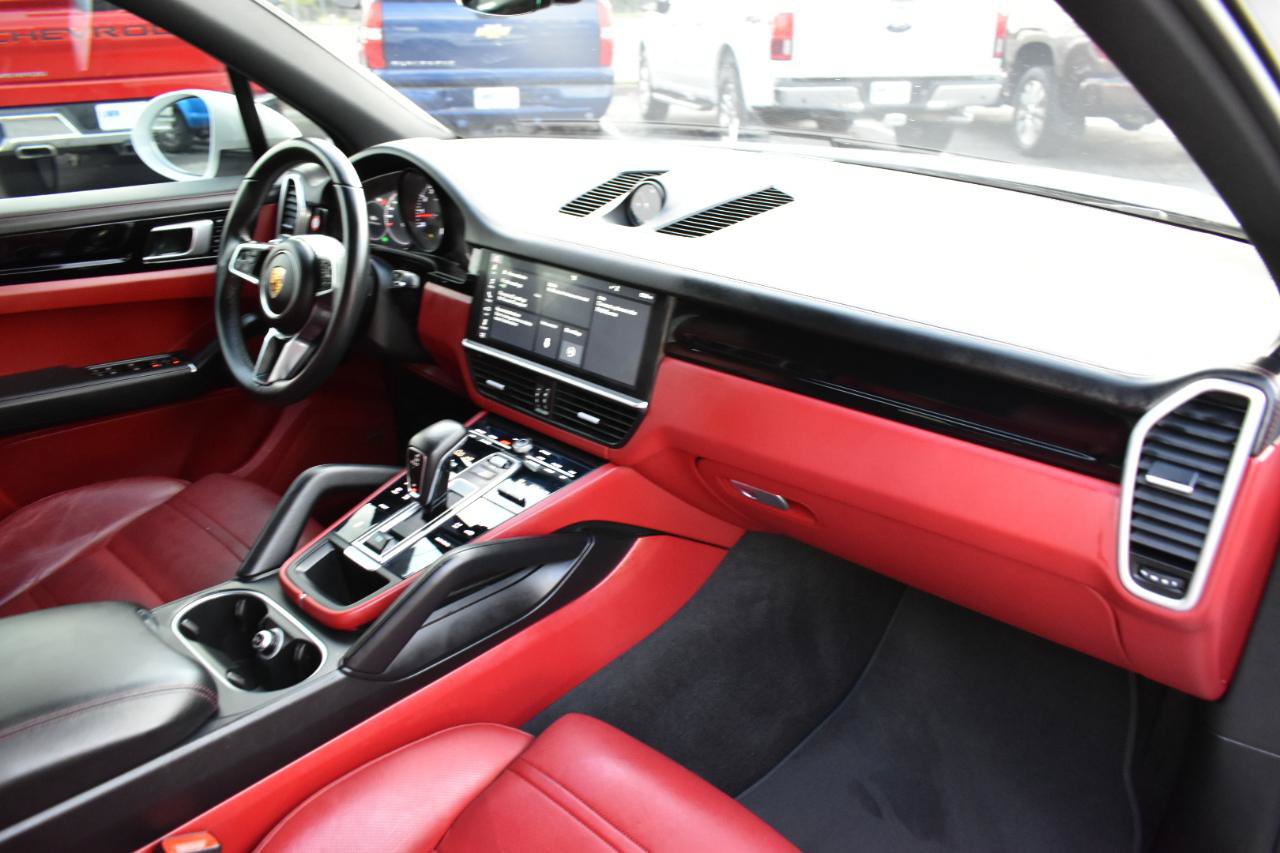 Used 2019 Porsche Cayenne AWD/4WD image 14