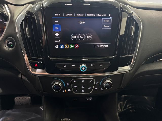 Used 2020 Chevrolet Traverse LT image 5