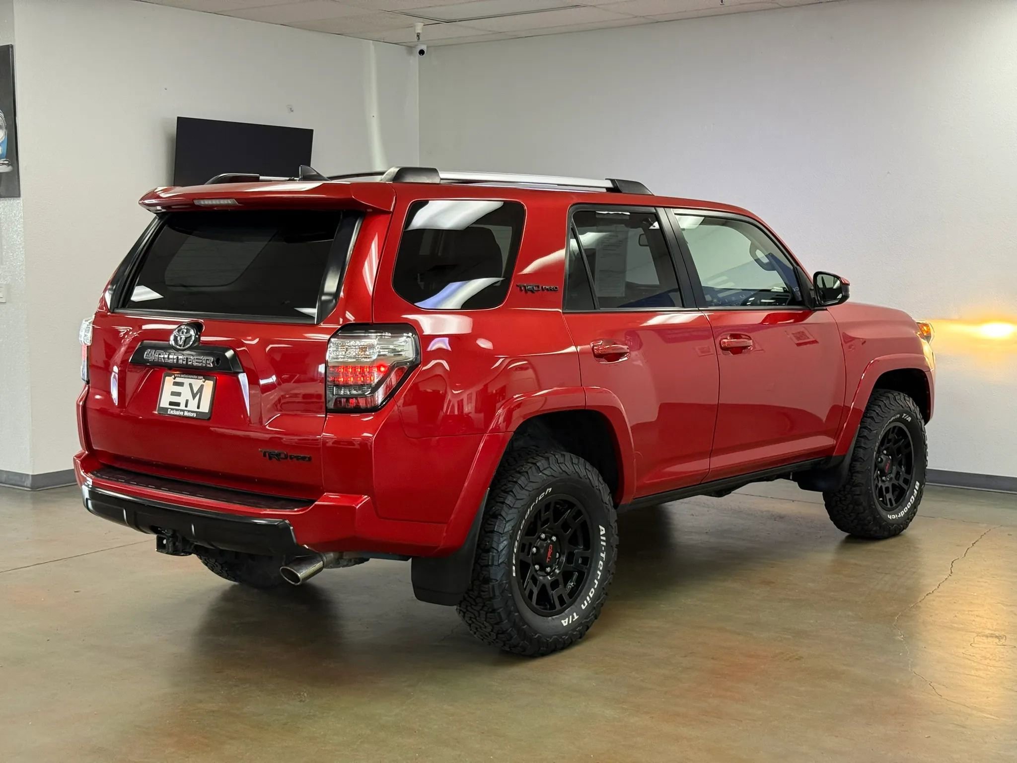 Used 2017 Toyota 4Runner TRD Pro AWD/4WD image 7