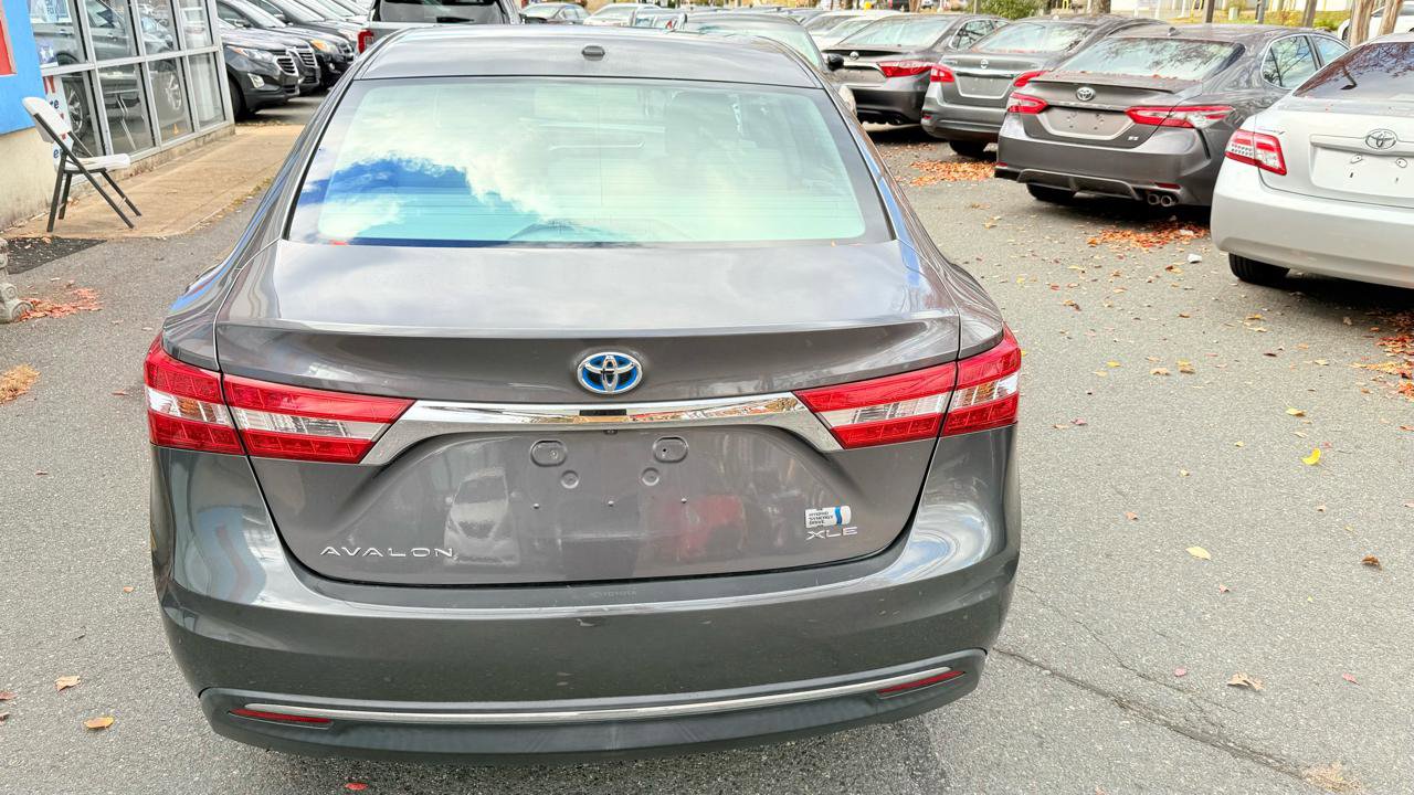 Used 2013 Toyota Avalon XLE Touring image 11