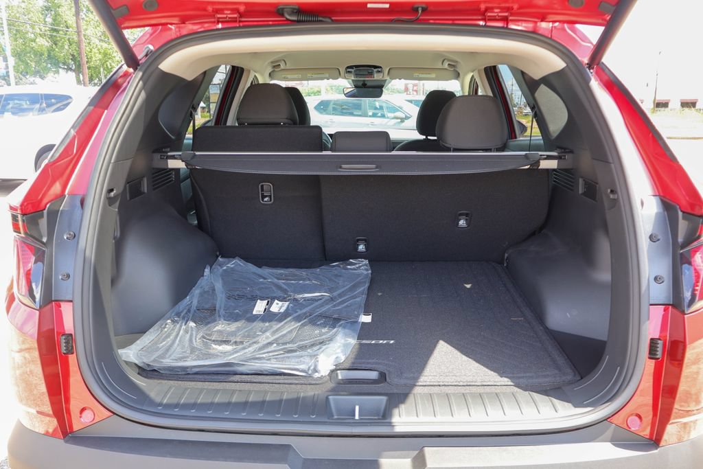 Certified 2025 Hyundai Tucson Blue AWD/4WD image 27