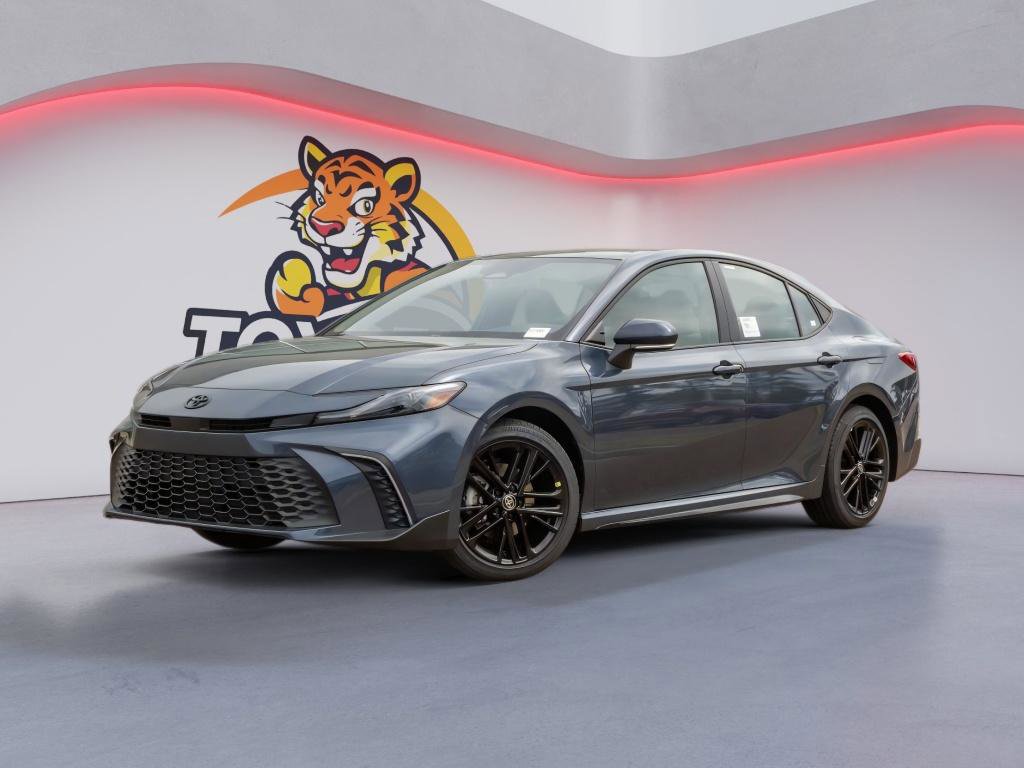New 2026 Toyota Camry SE image 1