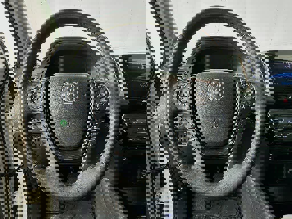 Used 2018 Honda Ridgeline RTL-E image 16