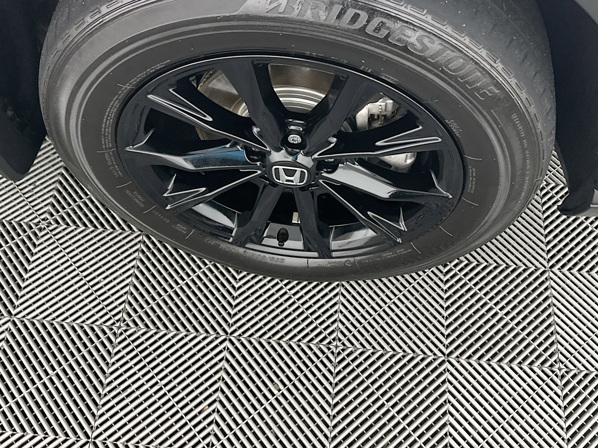 Used 2025 Honda CR-V Sport image 11