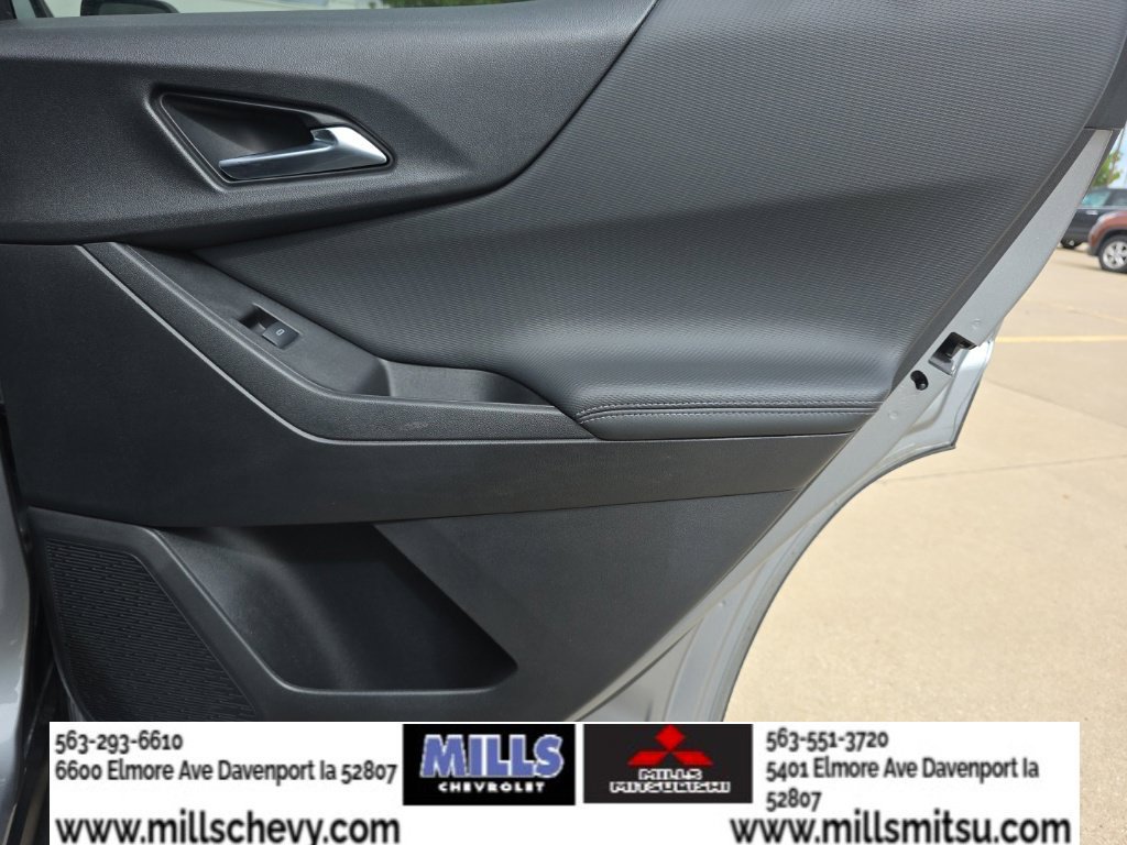 Used 2025 Chevrolet Equinox LT FWD image 19