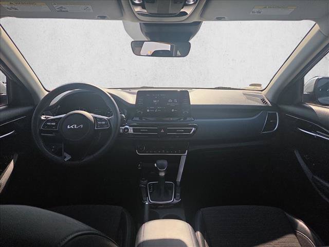 Used 2023 Kia Seltos S FWD image 16