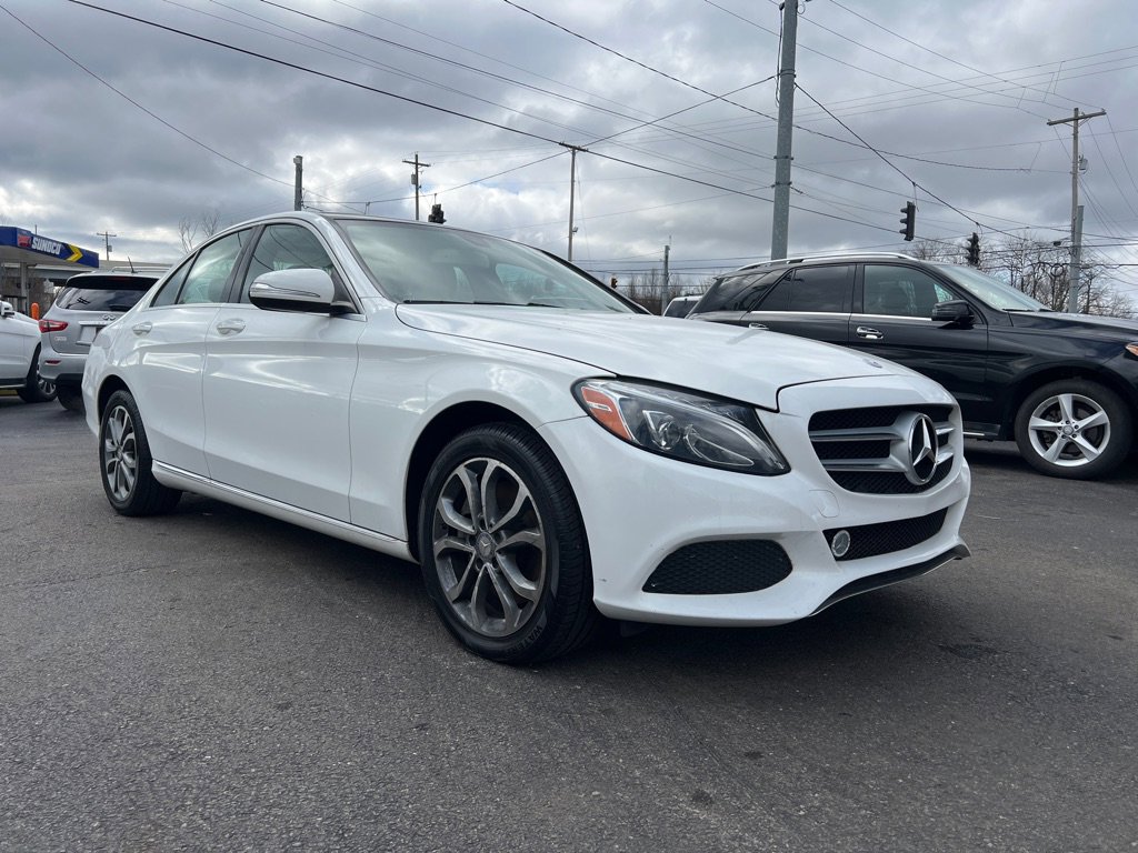 Used 2015 Mercedes-Benz C 300 4MATIC Sedan image 1
