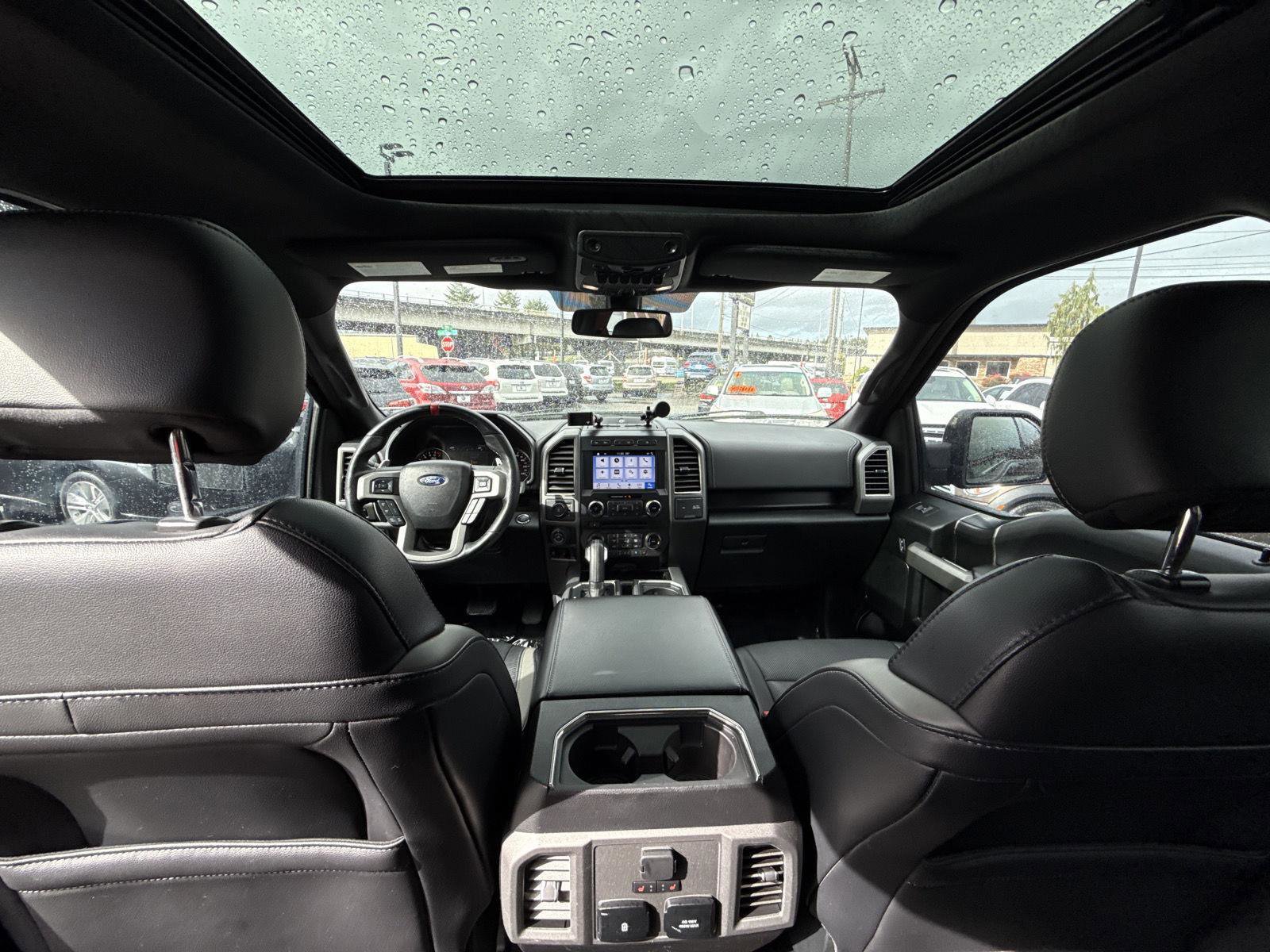 Used 2018 Ford F150 Raptor w/ Equipment Group 802A Luxury image 15