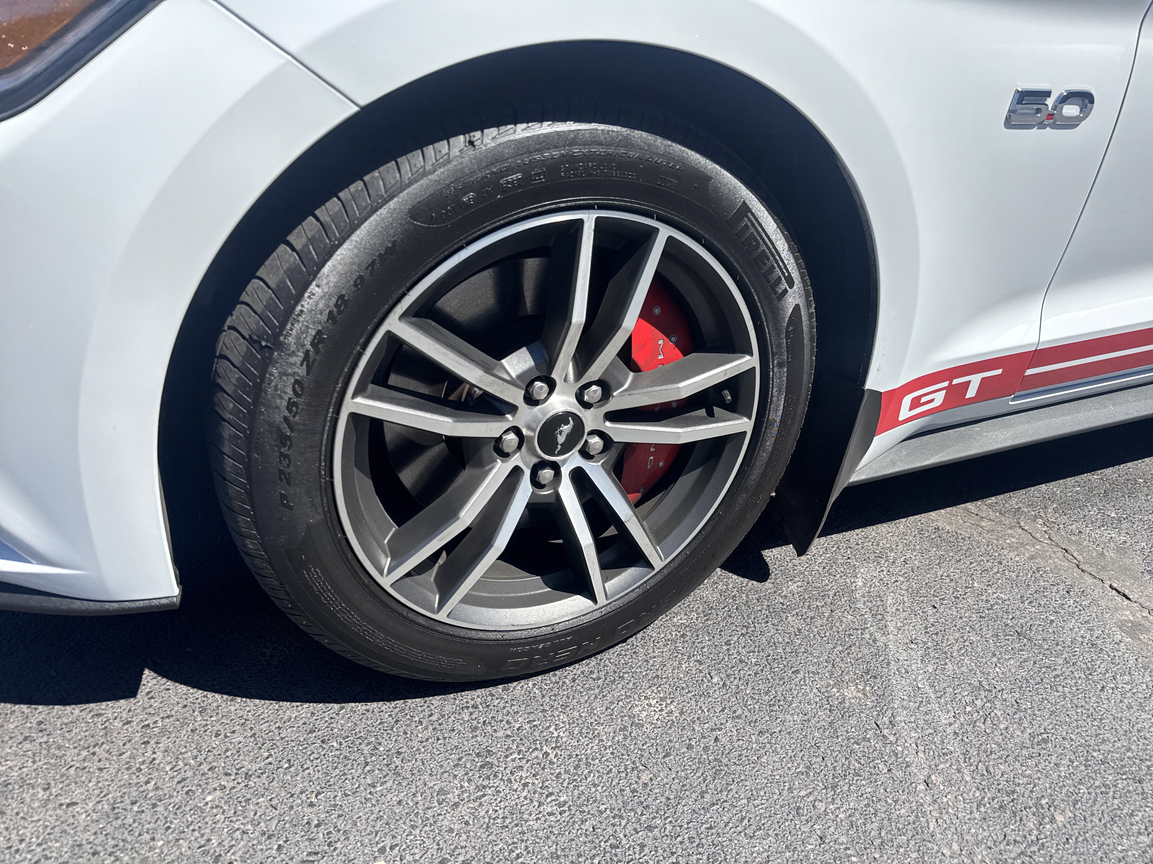 Used 2017 Ford Mustang GT Premium w/ Equipment Group 401A RWD image 11