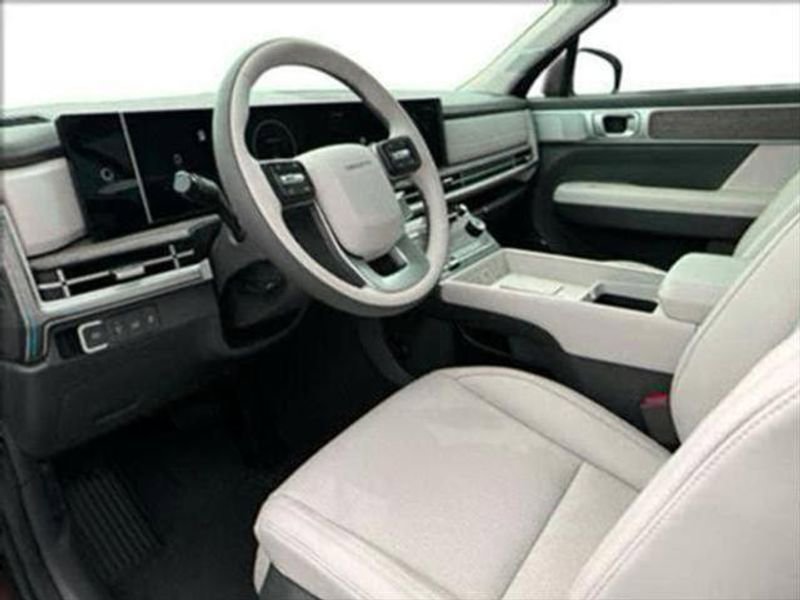 New 2025 Hyundai Santa Fe Calligraphy image 13