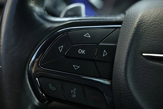 Used 2015 Chrysler 200 S w/ Navigation & Sound Group I image 33