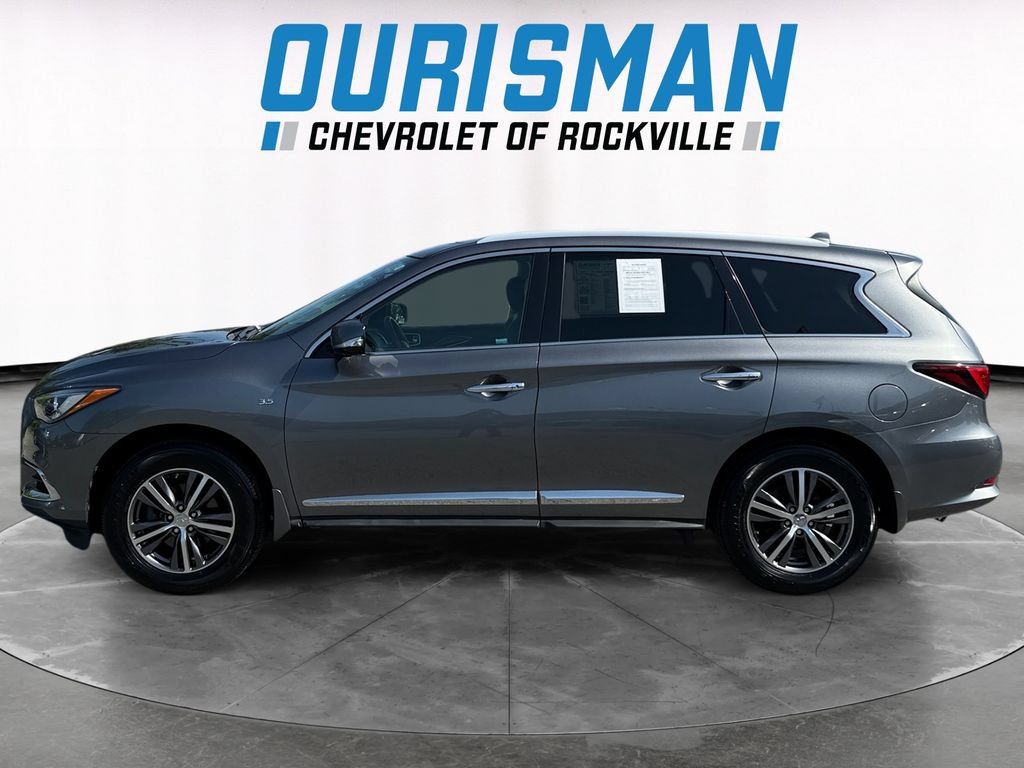 Used 2017 INFINITI QX60 Luxe w/ Premium Plus Package AWD/4WD image 3