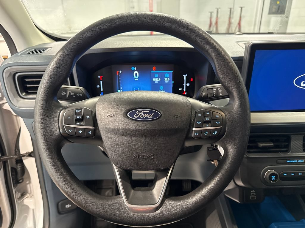 Used 2025 Ford Maverick XL w/ Equipment Group 102A AWD/4WD image 5