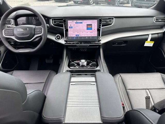 New 2026 Jeep Grand Wagoneer Limited AWD/4WD image 14