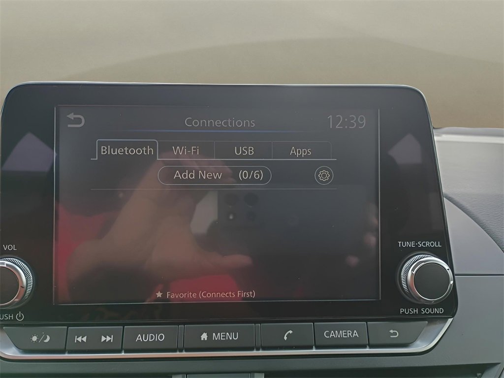 Used 2024 Nissan Altima 2.5 SV image 24